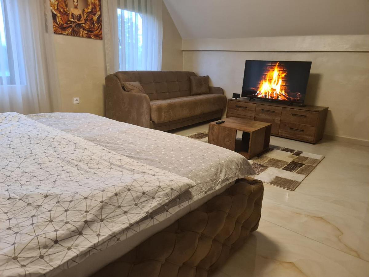 Vila Oaza Mira Draganici Raška Екстериор снимка